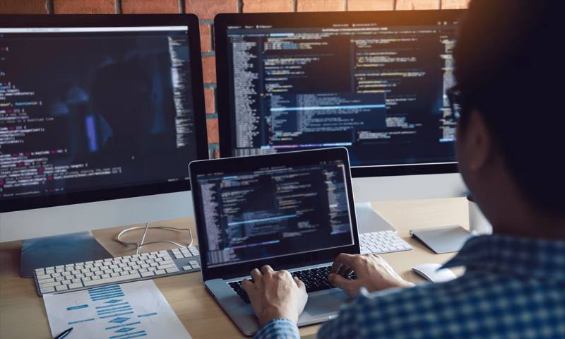 数据科学选型:R与Python如何赋能神木县网站建设?